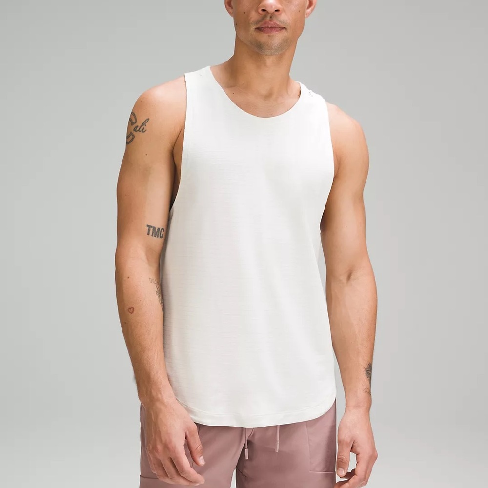 Lululemon License To Train Tank